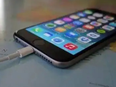 iphone彻底没电后无法充电第3步