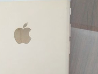 苹果卡槽用针打不开怎么办第1步