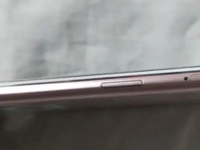 手机卡槽卡住了取不出来怎么办第1步