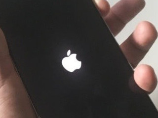 苹果手机死机屏幕无反应怎么办第4步