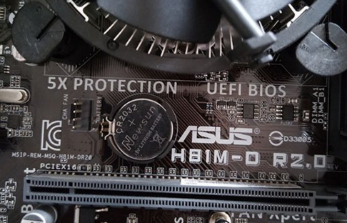 电脑静电开不了机第1步