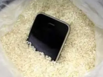 手机掉水里喇叭沙哑了怎么办第3步