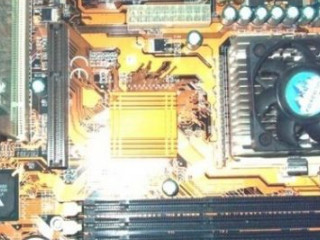 电脑开不了机,风扇转一下停一下第4步