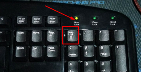 excel表格为什么打不上字第1步