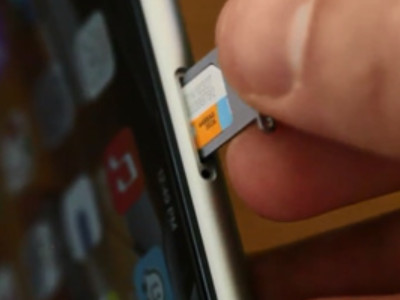 苹果手机怎么装手机卡第4步