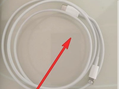 苹果12的数据线怎么用第2步