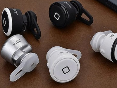 蓝牙耳机怎么佩戴第1步