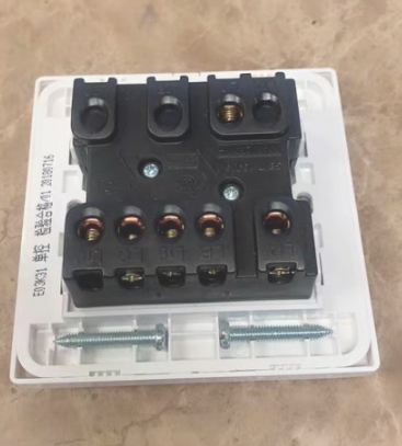 三开单控开关怎么连第2步